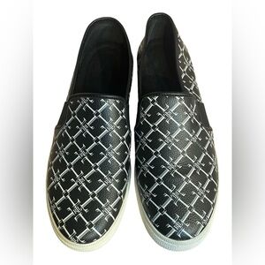 Ralph Lauren Black and‎ white slip on women’s shoes with gold accents size 9.5